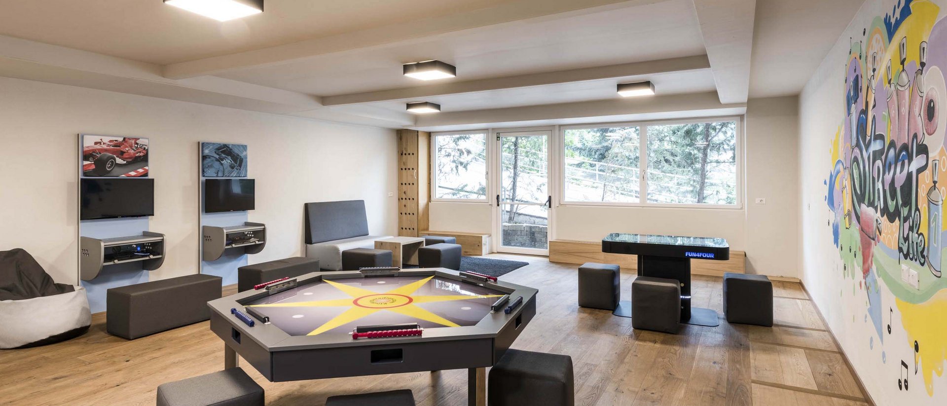 Urlaub für Kids und Teenager im Hotel in Südtirol Urlaub für Kids und Teenager im Hotel in Südtirol