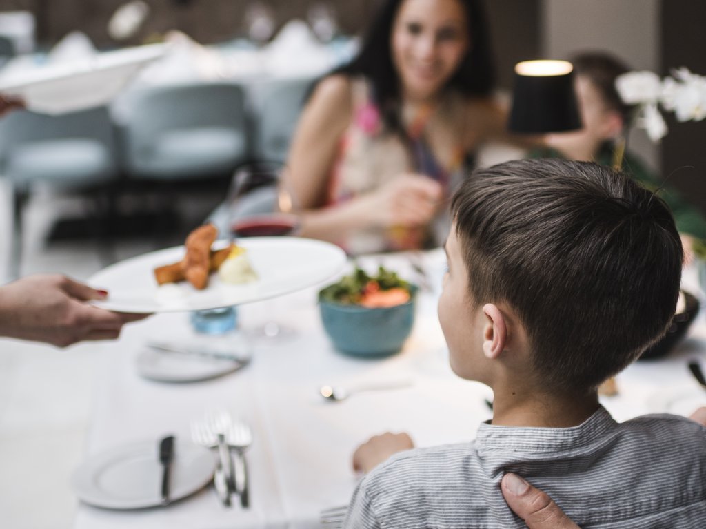 STROBLHOF: Ihr familienfreundliches Hotel in Südtirol STROBLHOF: Ihr familienfreundliches Hotel in Südtirol