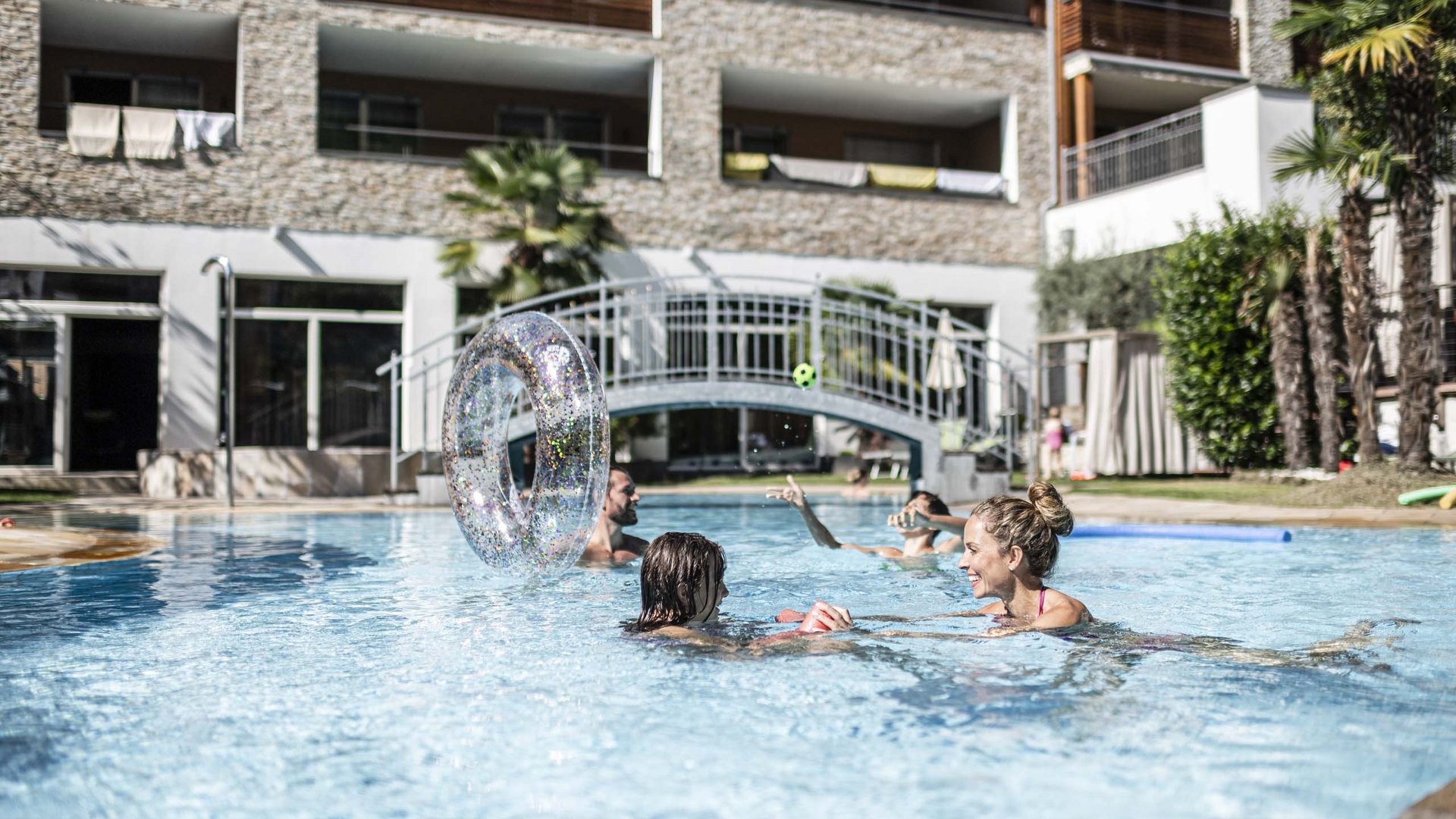 STROBLHOF: il vostro hotel per bambini con piscina in Alto Adige