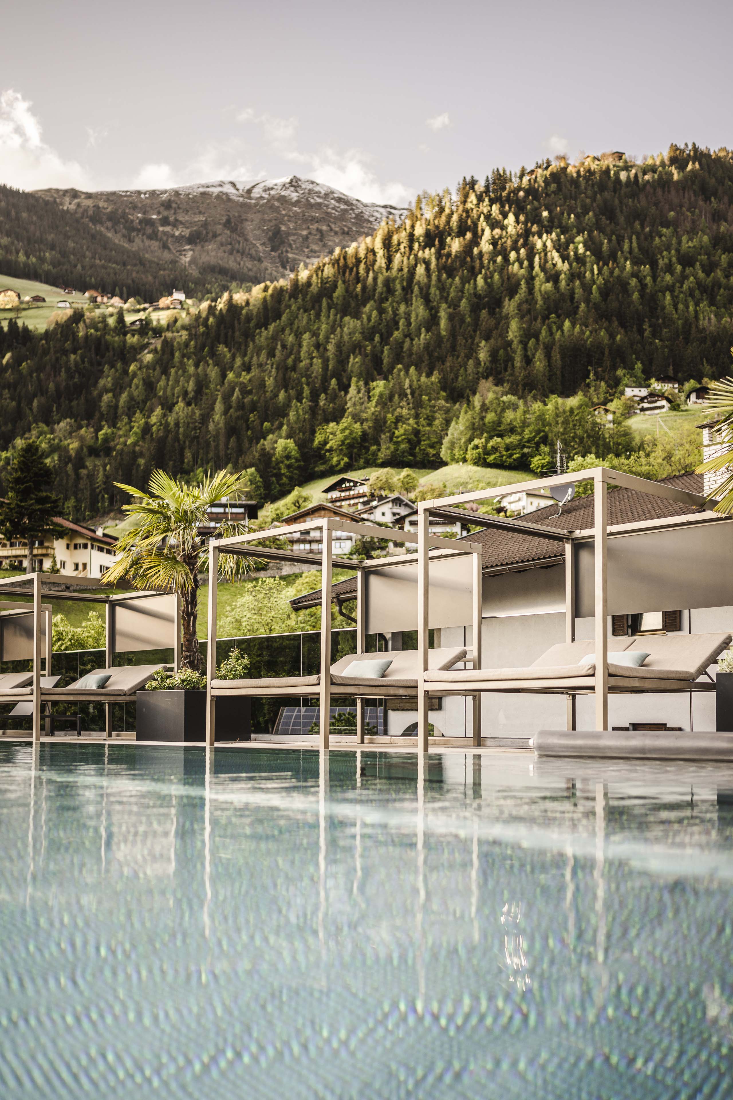 Ihr Resort mit Sky Sauna in Südtirol Ihr Resort mit Sky Sauna in Südtirol